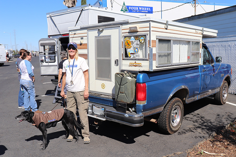 vintage four wheel camper hawk