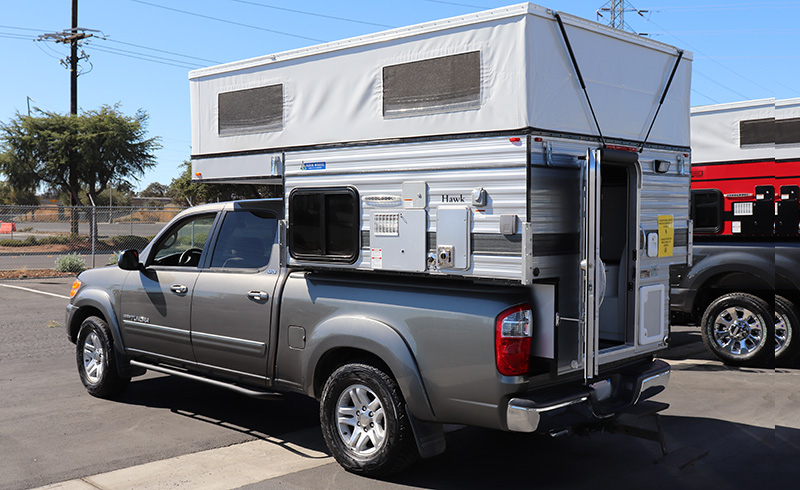 four wheel camper on toyota tundra