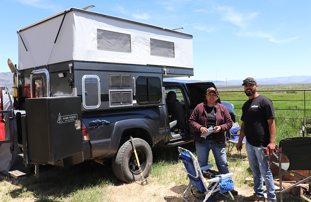 four wheel camper service technicians