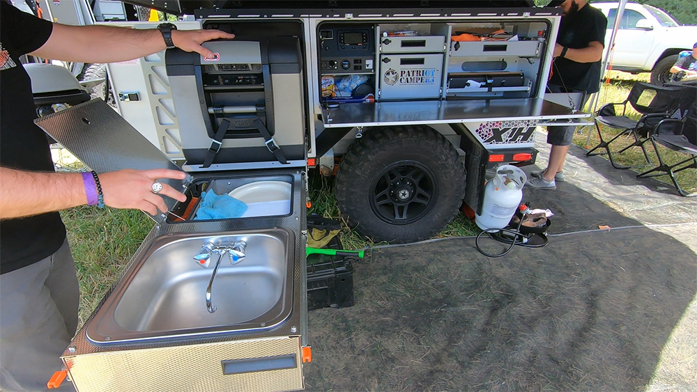 patriot camper slide out kitchen and fridge